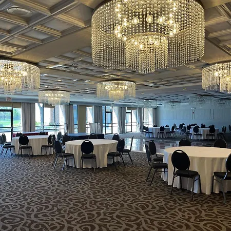 Wyndham Garden Schaumburg Chicago Northwest