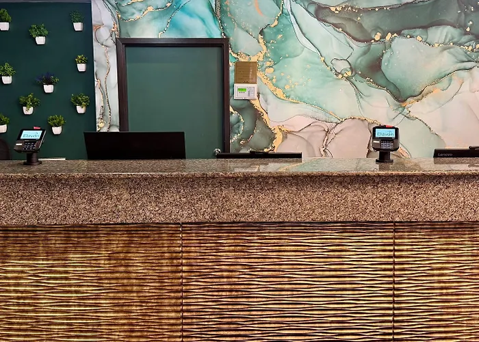 Wyndham Garden Chicago Northwest Hotel 4*