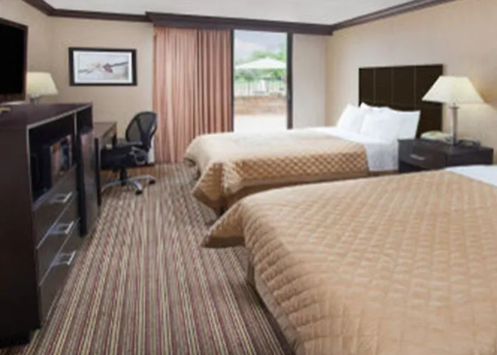 Wyndham Garden Chicago Northwest Schaumburg